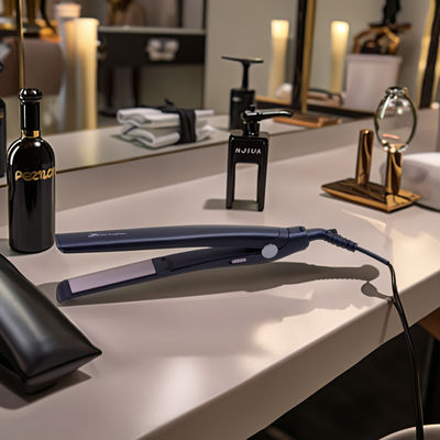 PTC Isıtma Saç Düzleştirici ve Maşası, Seramik ve Turmalin Kaplamalı Plakalar ve 360° Döner Güç Kablosu
